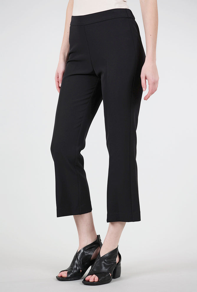 Estelle & Finn Crepe Crop Flare Pant, Black 