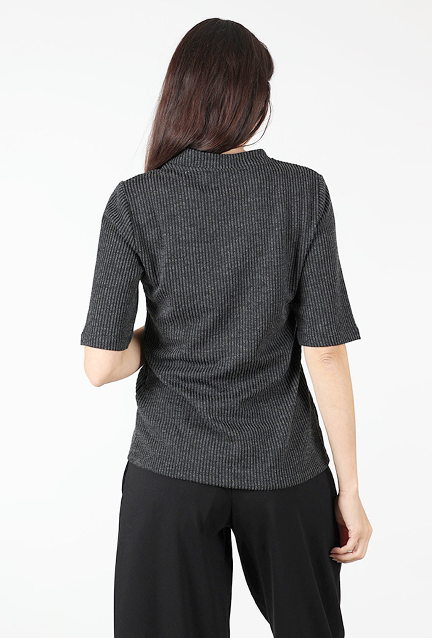 Sleekly Ribbed Top, Gray