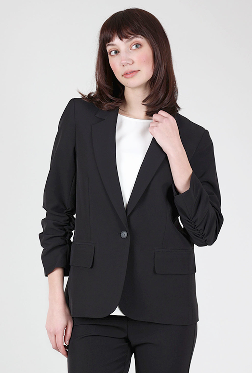 Estelle & Finn Crepe Ruched-Sleeve Blazer, Black 