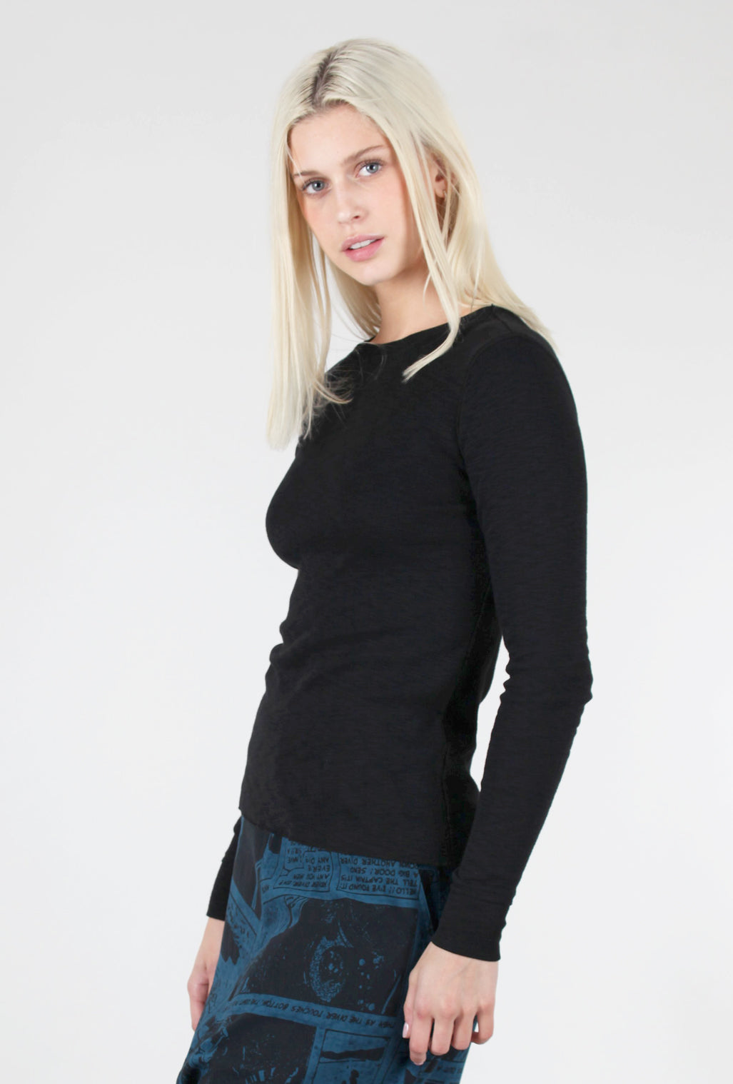 Lilla P L/S Raw-Edge Slub Crew, Black 