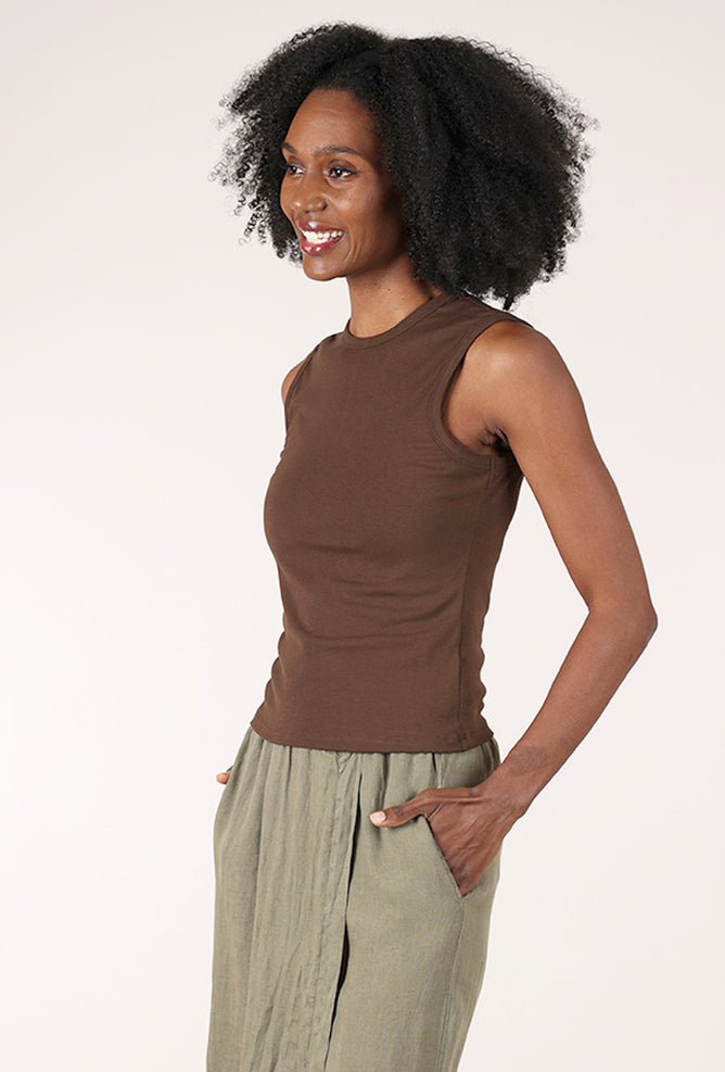Grade & Gather Wide Shoulder Tank, Dark Chocolate 