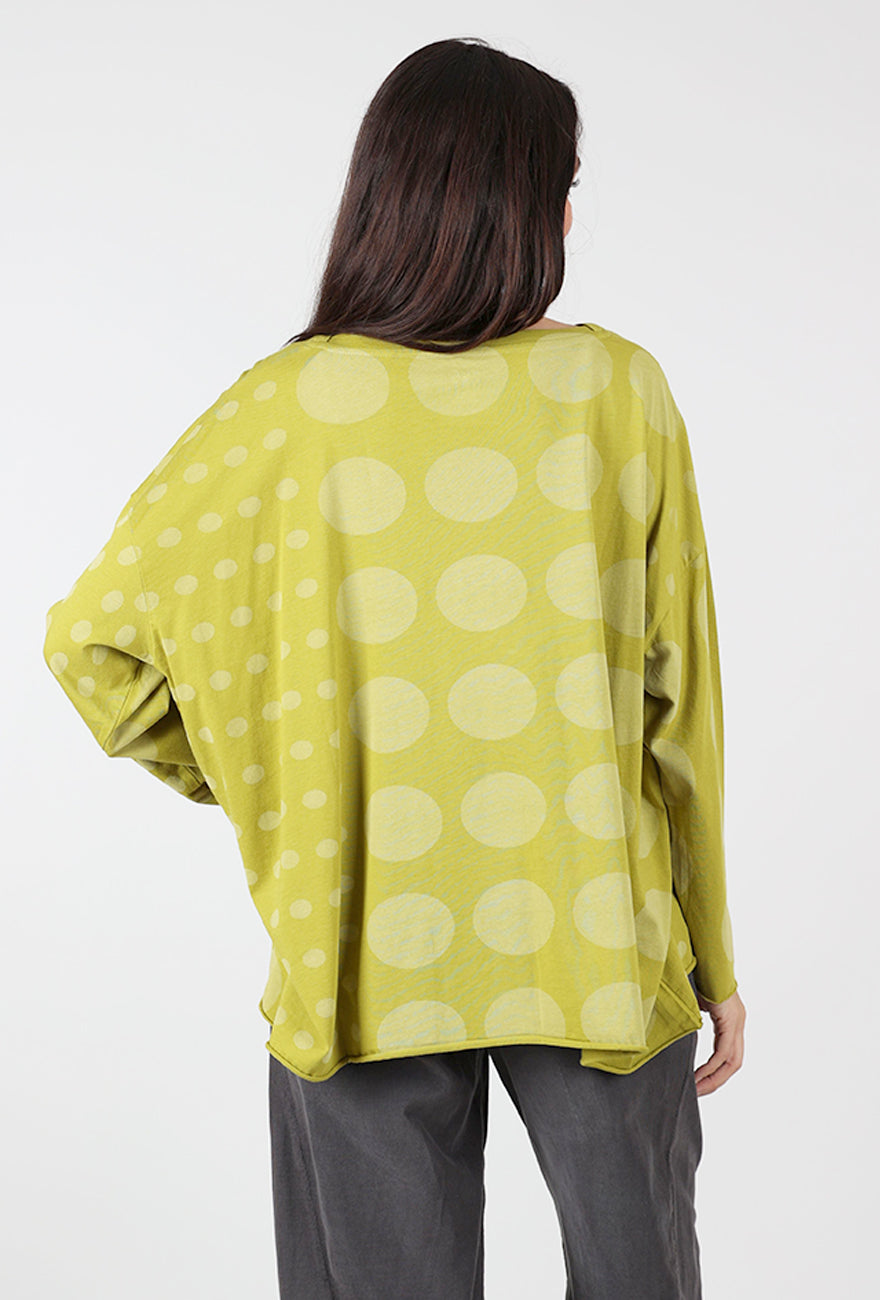 Circles Tee, Pea Angle 3