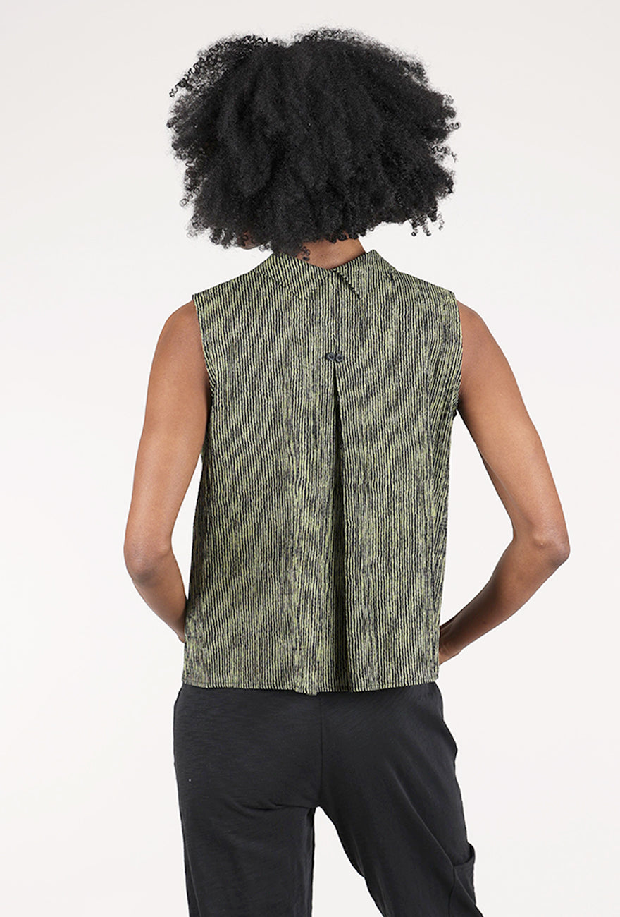 Niche Ridge Stripe S/L Twinbutton Top, Green/Black 