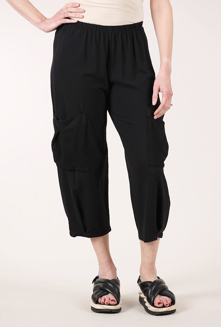 Fenini Perf Pocket Crop Pant, Black 