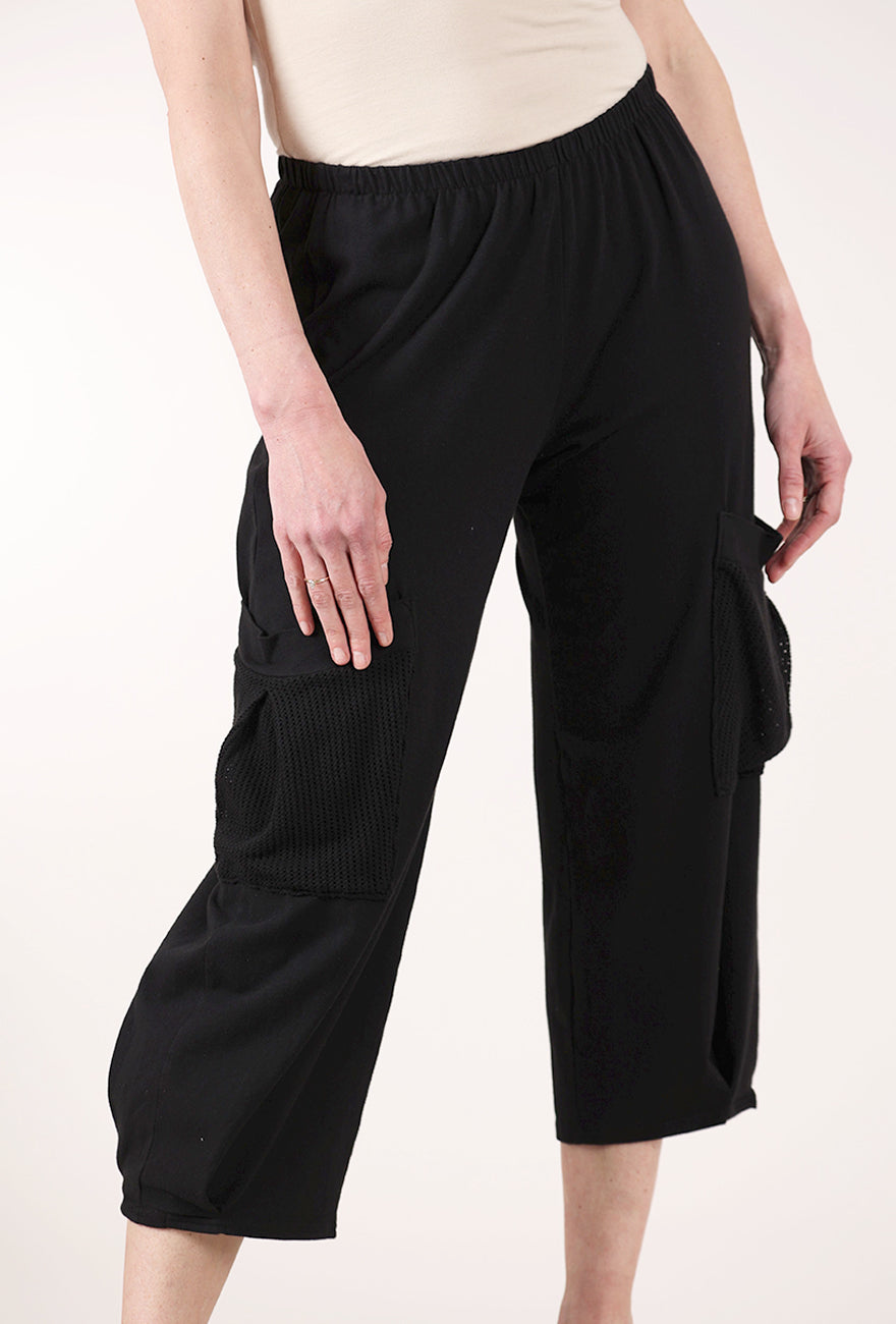 Fenini Perf Pocket Crop Pant, Black 