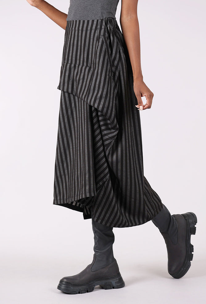 Moyuru Tuck Detail Stripe Skirt, Black/Gray 