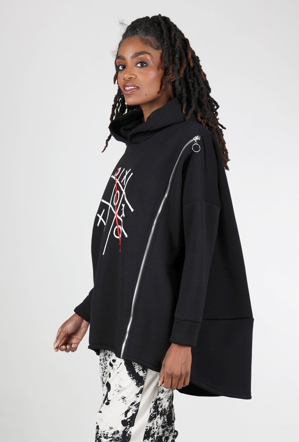 Transparente Clothing Tic Tac Toe Sweatshirt, Black One Size Black