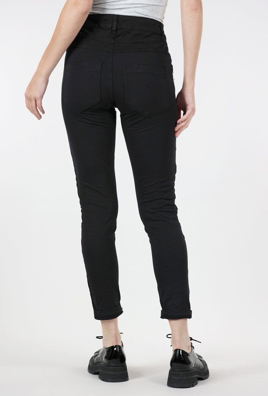 Femme Fatale Four-Button F/W Signature Pant, Black 