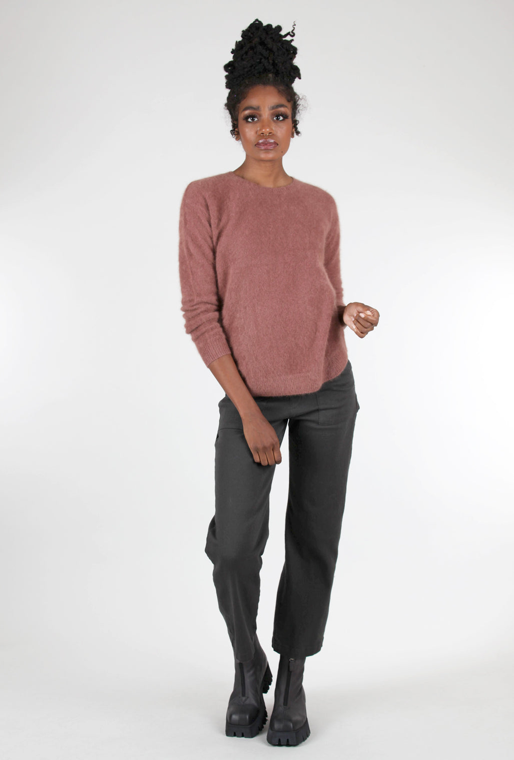 Estheme Cashmere Raccoon Classic Crew Sweater, Terracotta 