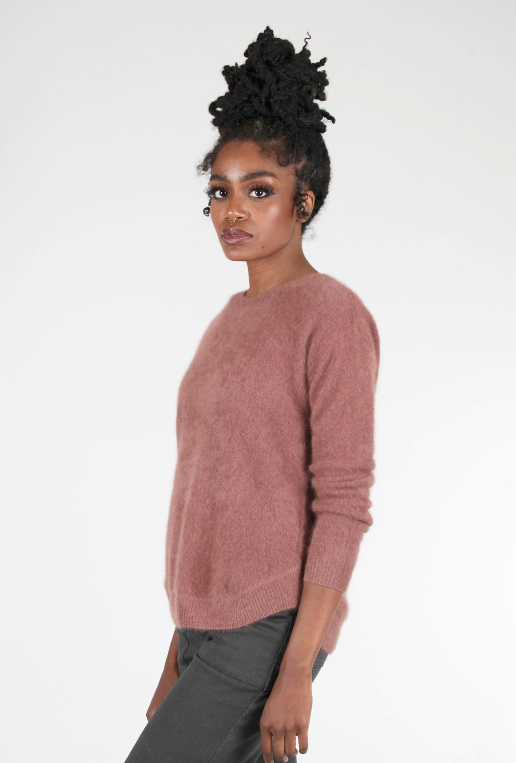 Estheme Cashmere Raccoon Classic Crew Sweater, Terracotta 