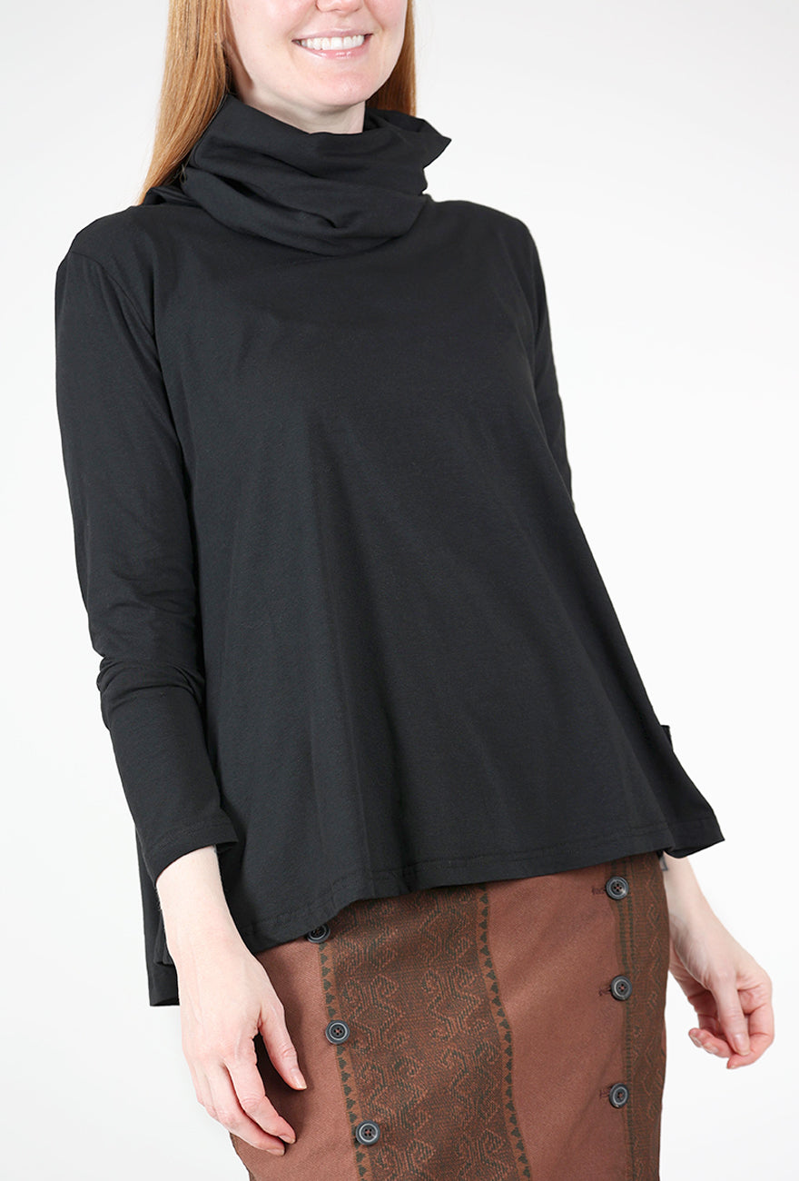 No Turtleneck, Black
