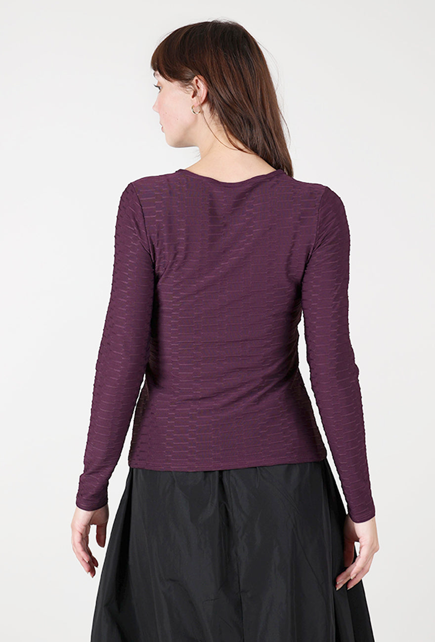Mika Tee, Prune Angle 3