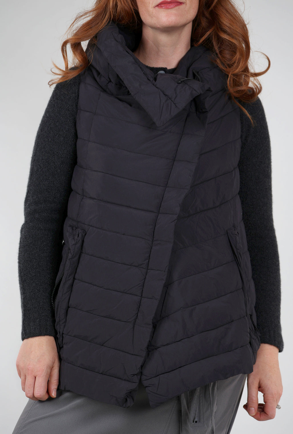 Rundholz Asym Zip Puffer Vest, Black 