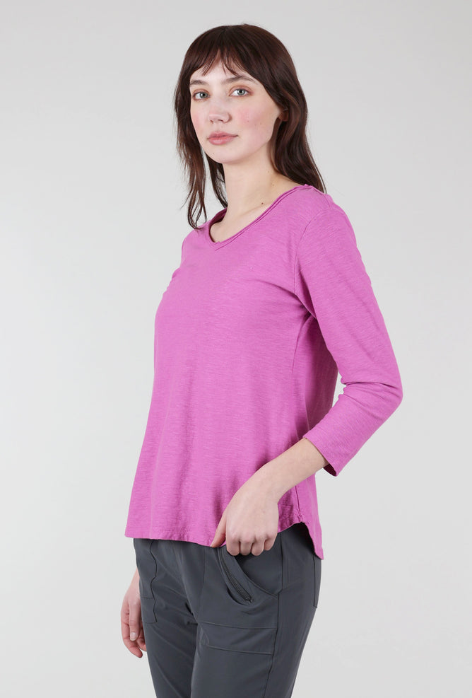 Cut Loose 3/4-Sleeve V-Tee, Cosmo 