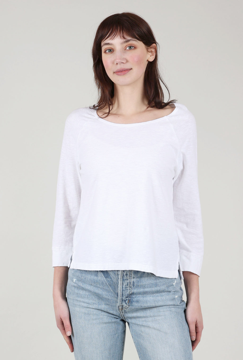 Cut Loose Linen-Cotton Crop Tee, White 