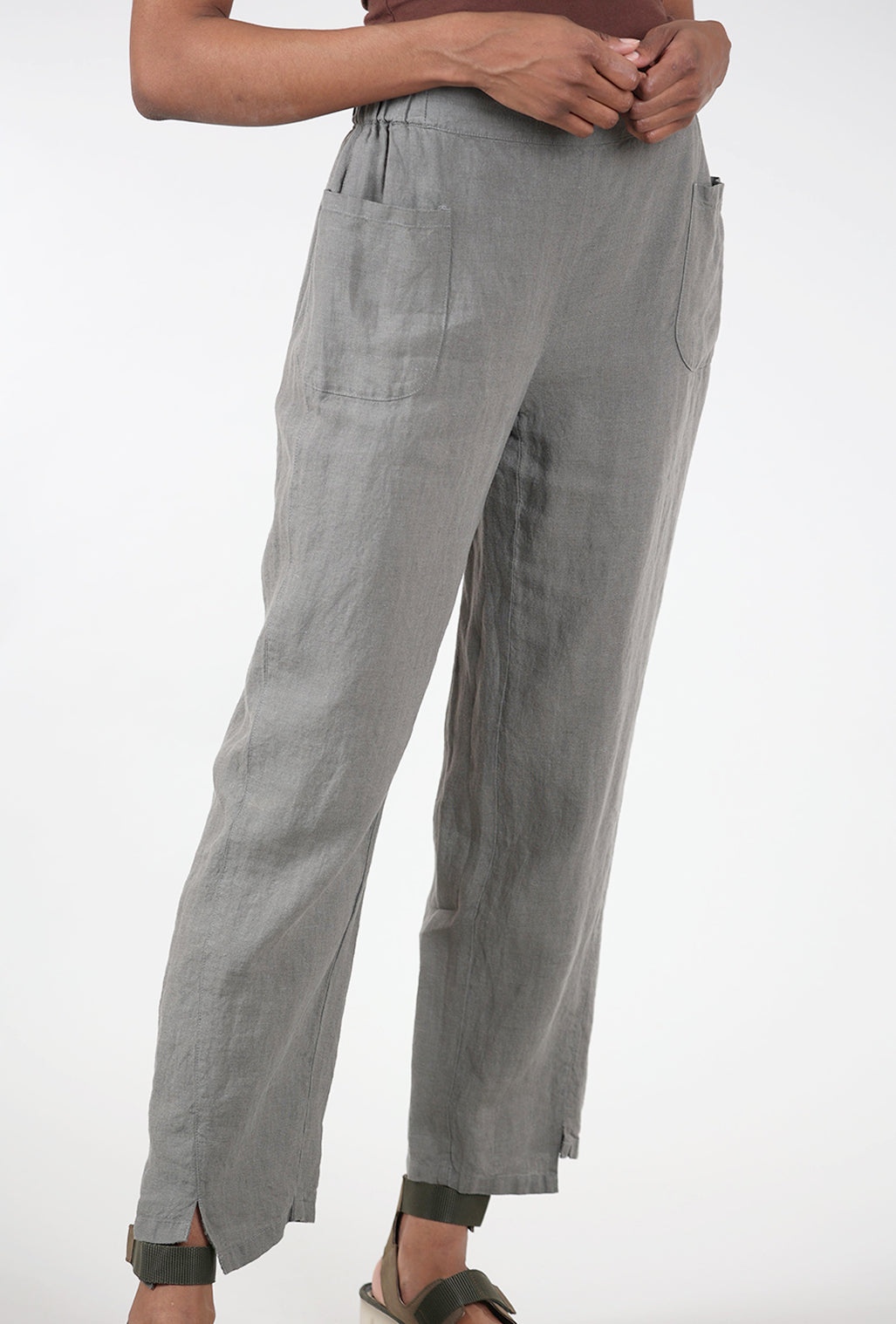 Liv Linen Patch Pocket Pant, Gray 