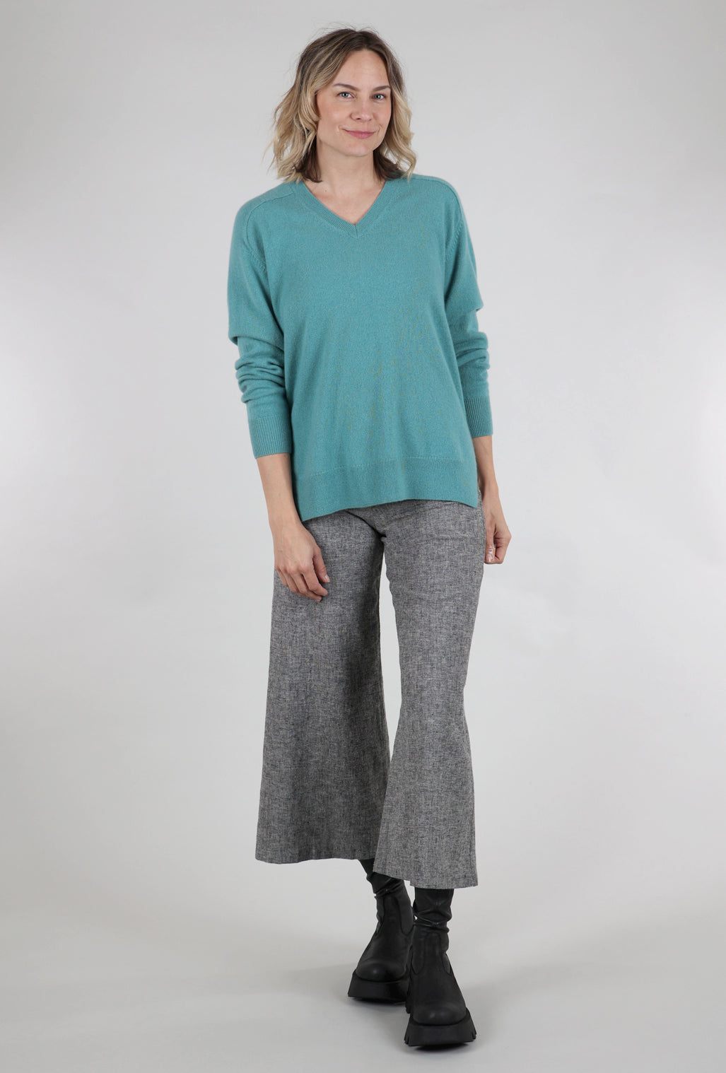 Margaret O'Leary Boyfriend Cashmere Vee Sweater, Malachite 