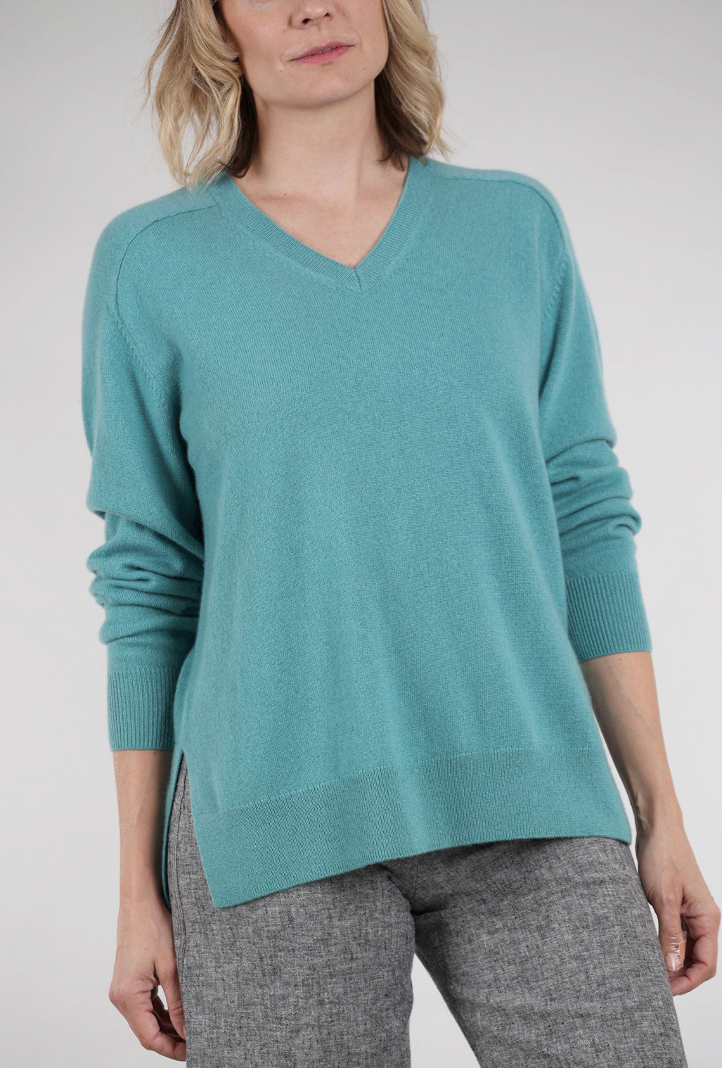 Margaret O'Leary Boyfriend Cashmere Vee Sweater, Malachite 