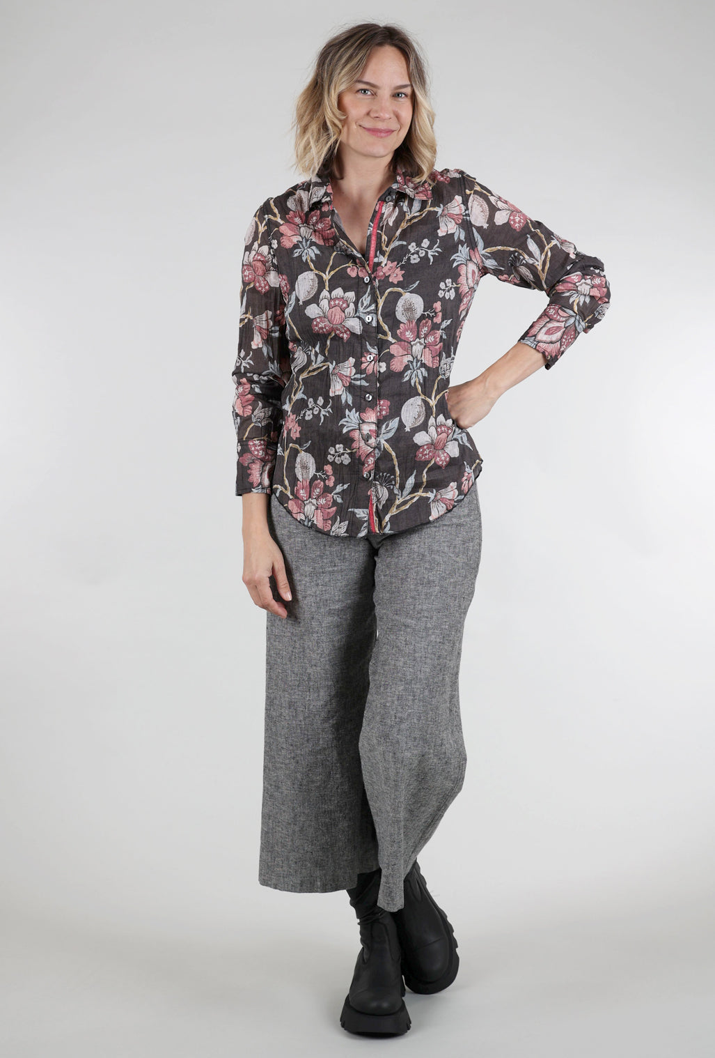 Cino Crinkle Souk Floral Shirt, Black 