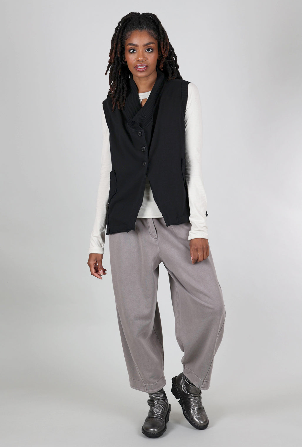 Baci Topstitch Pocket Vest, Black 