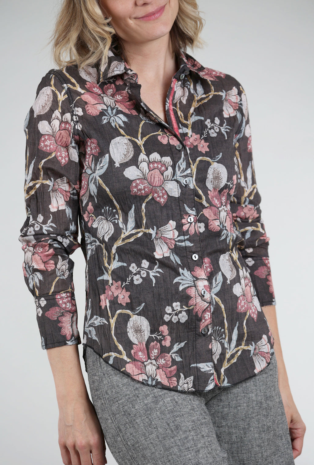 Cino Crinkle Souk Floral Shirt, Black 