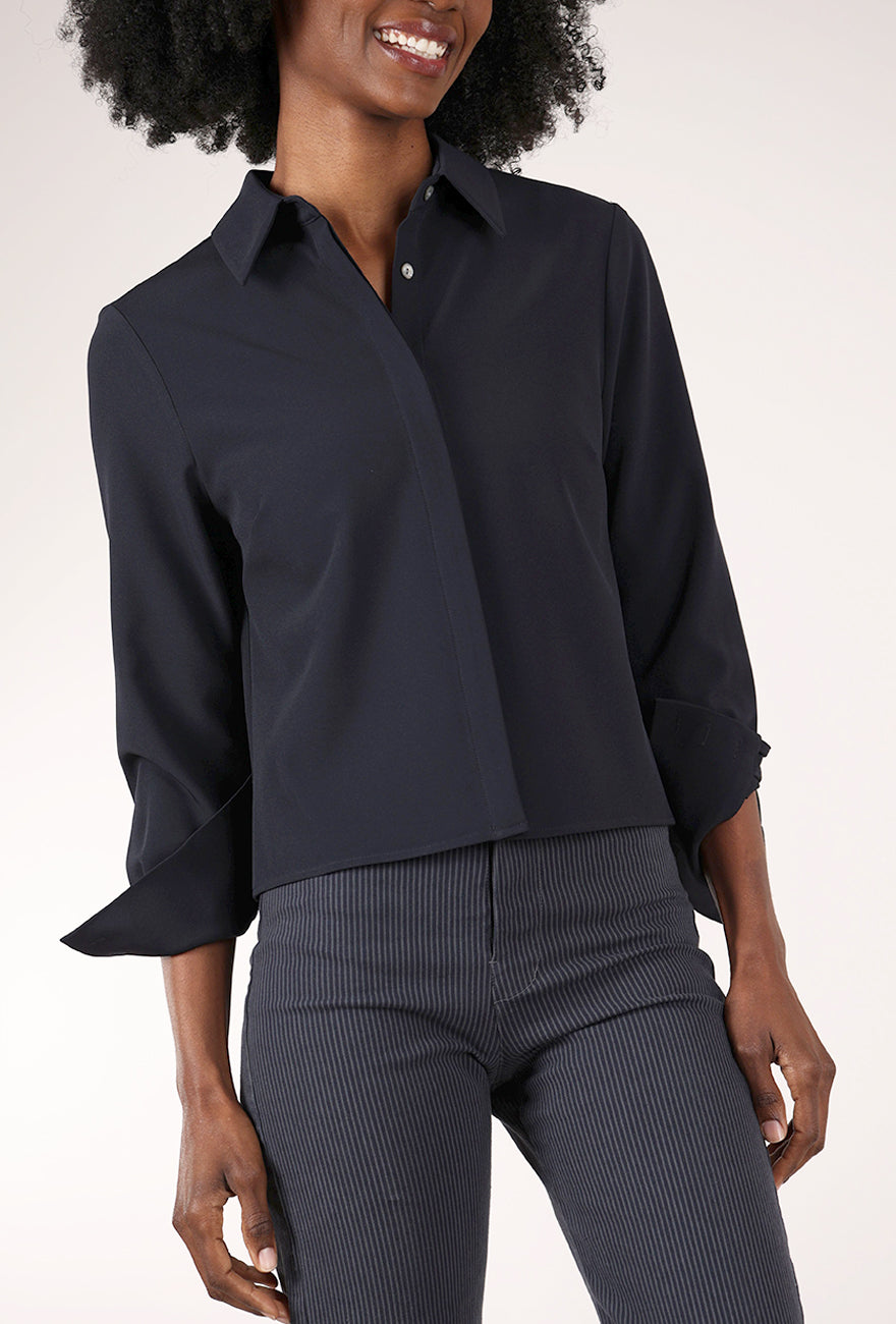 Estelle & Finn Shorter Pleat-Back Blouse, Navy 