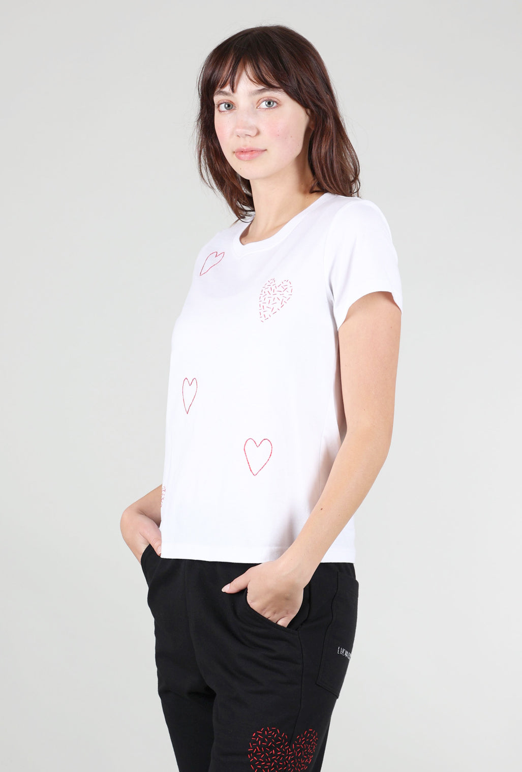 Cats With a Heart Hearts Embroidered S/S Tee, White 