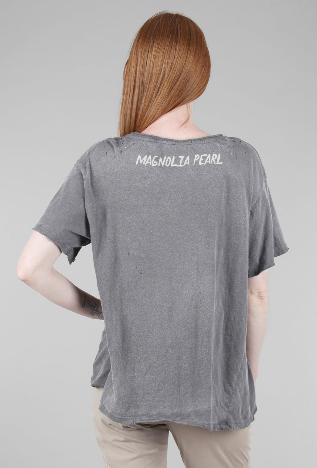 Magnolia Pearl Boyfriend Tee, Faithful Heart/Ozzy Gray One Size Moonlight