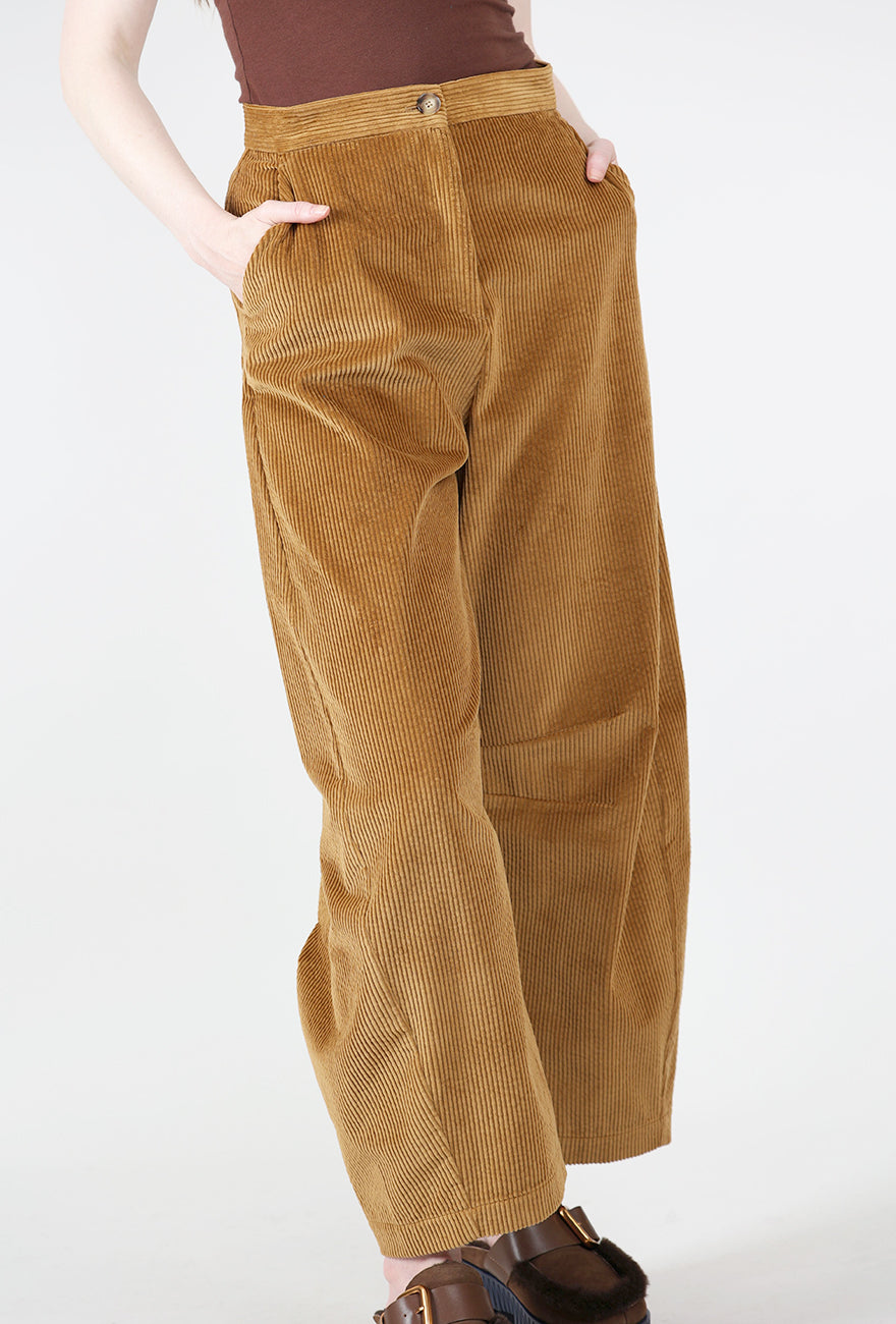 Gorlois Velvet Cords, Ambra Angle 4