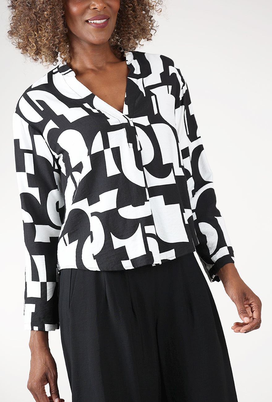 Print Sylvi Top, Black Mod Angle 4