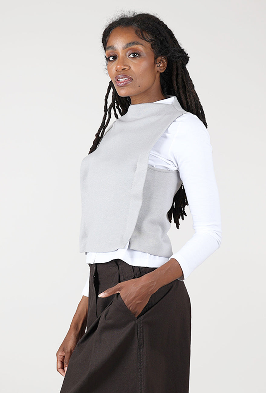 Emvolismos Gilet, Light Gray Angle 2