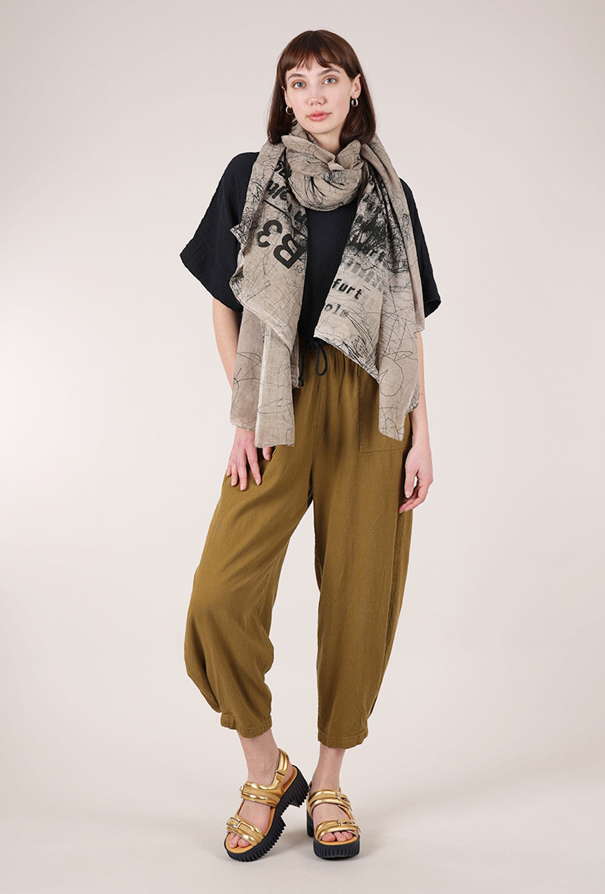 Studio B3 Avisto Scarf, Sand All Over Print 