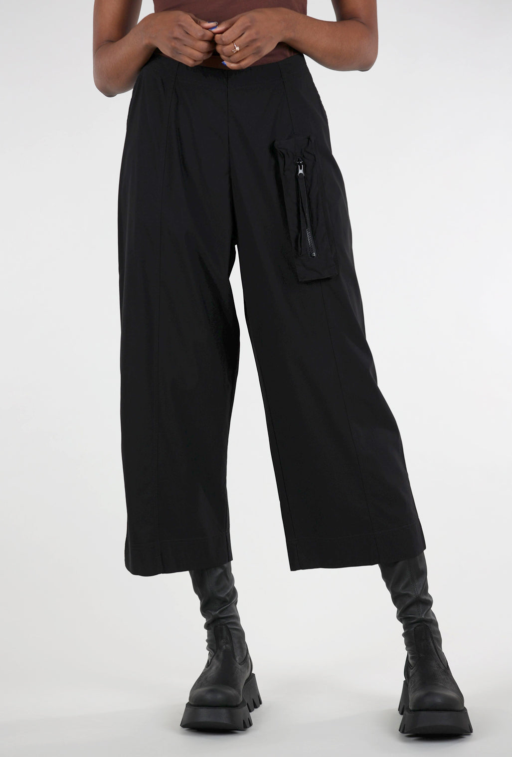 Rundholz Twill Tech Crop Flare Trouser, Black 