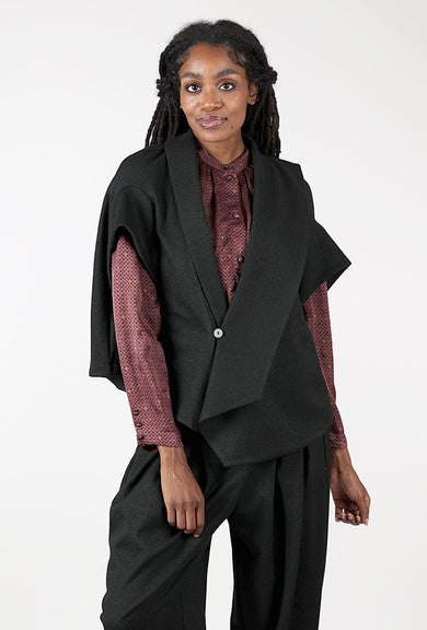 Lotus Eaters Renak Cape, Dark Khaki 