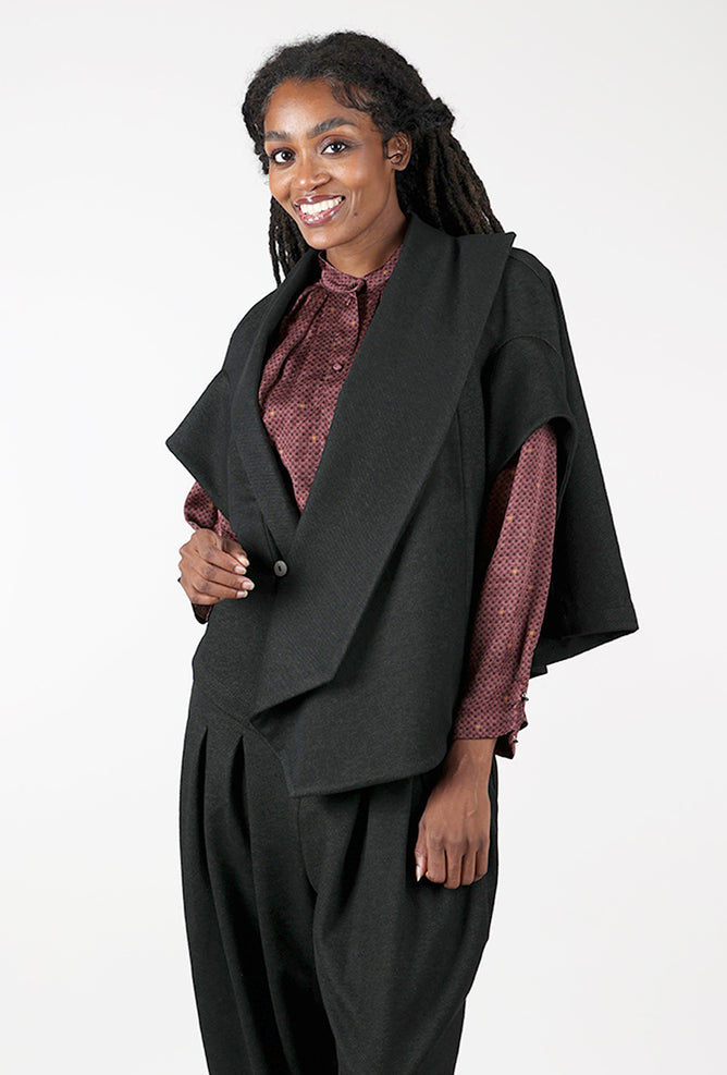 Lotus Eaters Renak Cape, Dark Khaki 