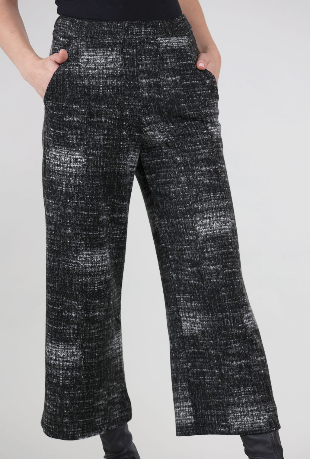 Alembika Brushed Knit Static Pant, Fog 