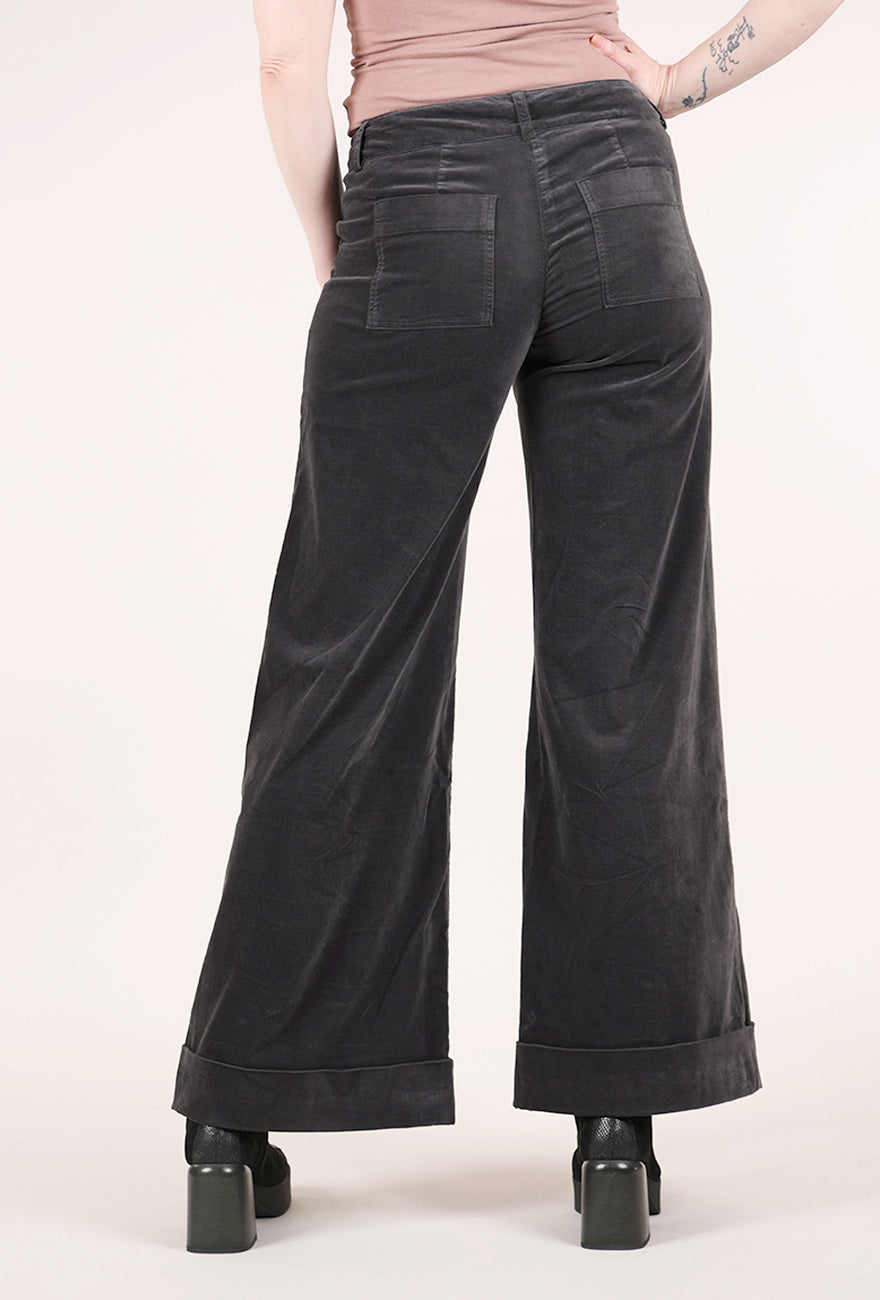 Hannes Roether Velvet Flare Pant, Gray 