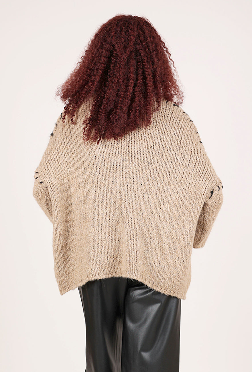 Avolto Whipstitch Contrast Pullover, Beige 