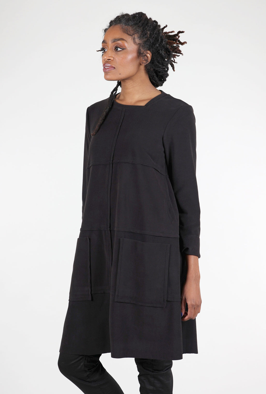 Ozai Ozai Extra Cozy Easy Dress, Black 