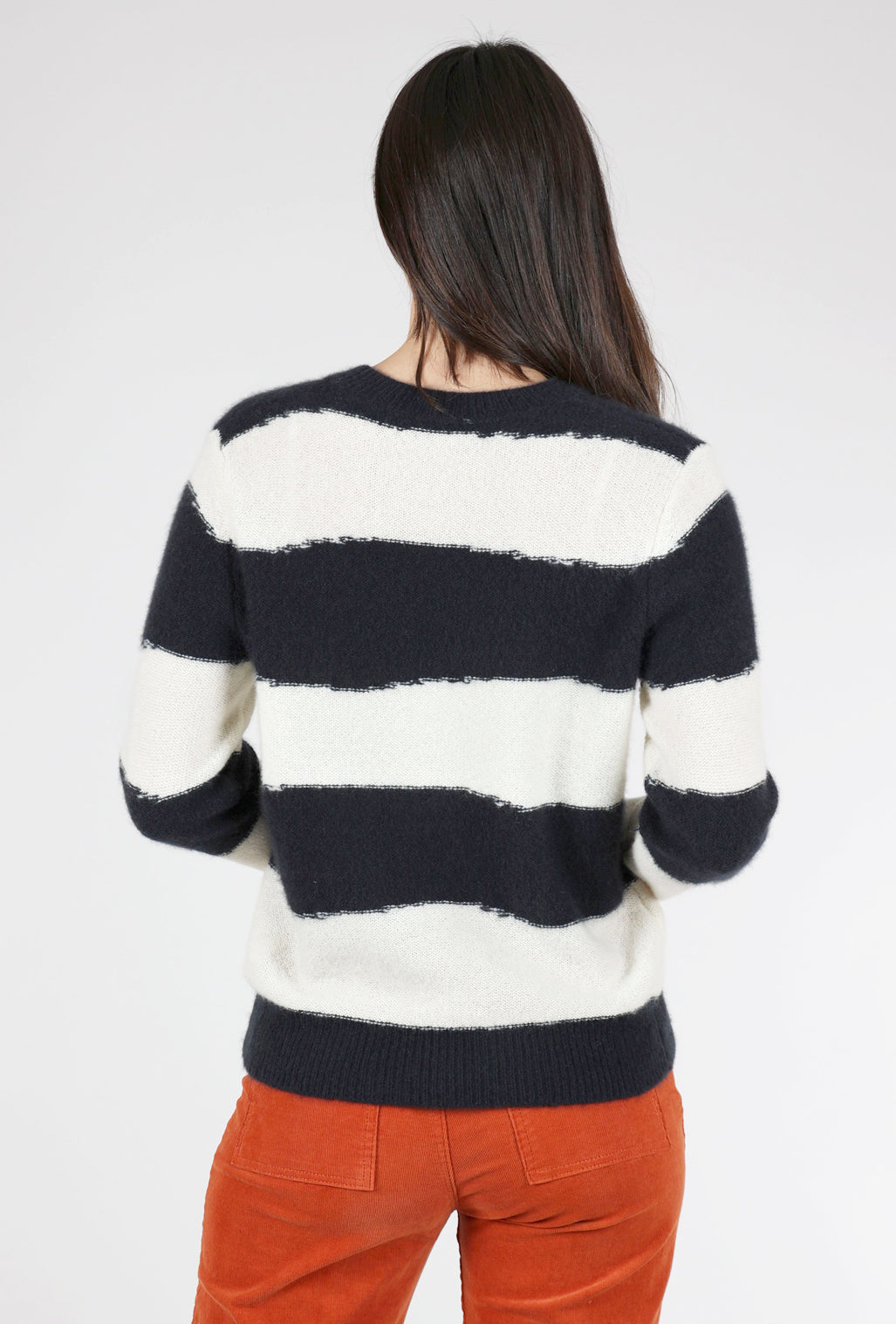 Estheme Cashmere Cozy Lofted Cashmere Pullover, Cream/Navy 