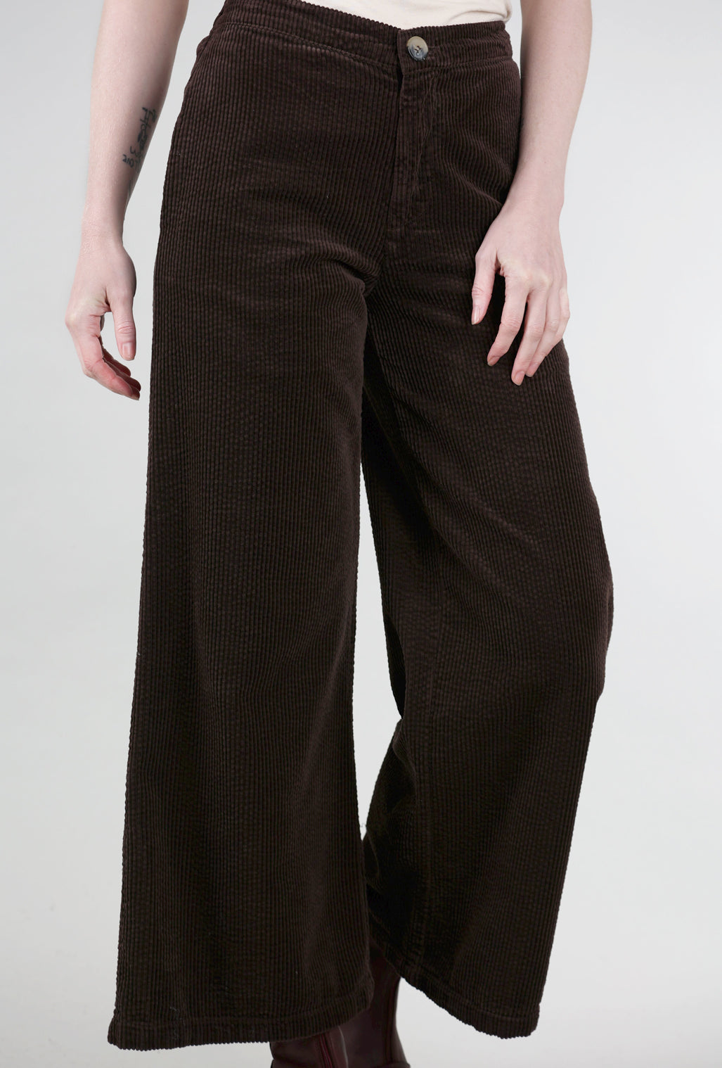 Cut Loose Luxe Cord Wide Leg Zip Pant, Mahogany 