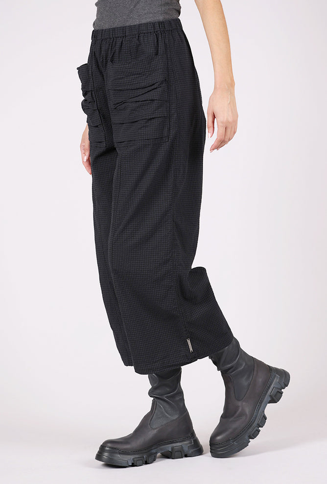 Piper Pant, Lights Out