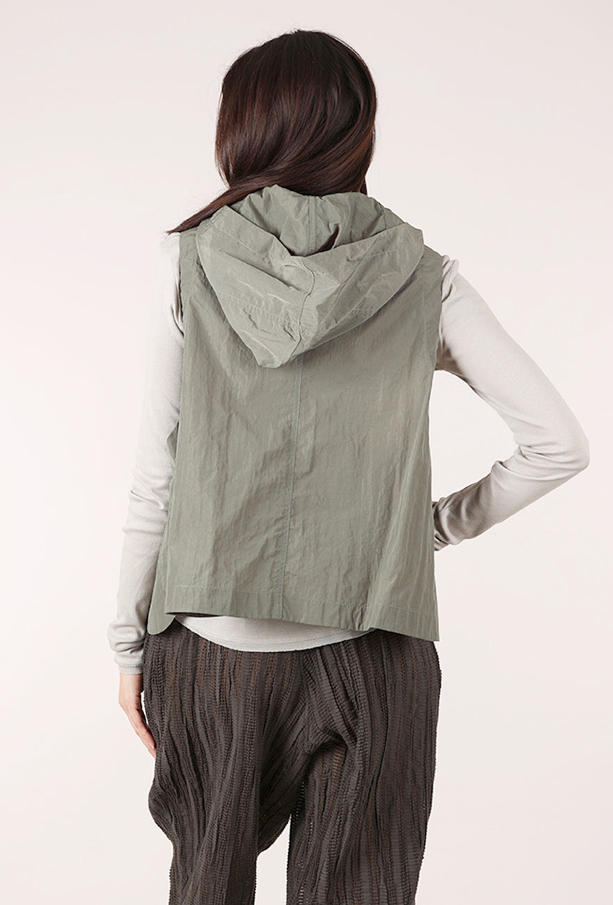 Moyuru Kristin Zip Vest, Sage 