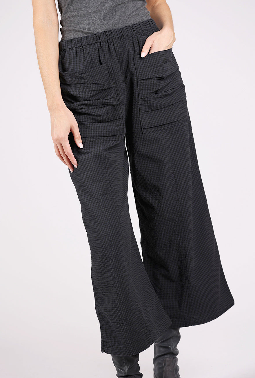 Piper Pant, Lights Out