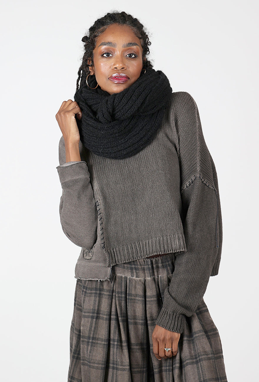 Studio B3 SB3 Infinity Scarf, Black 