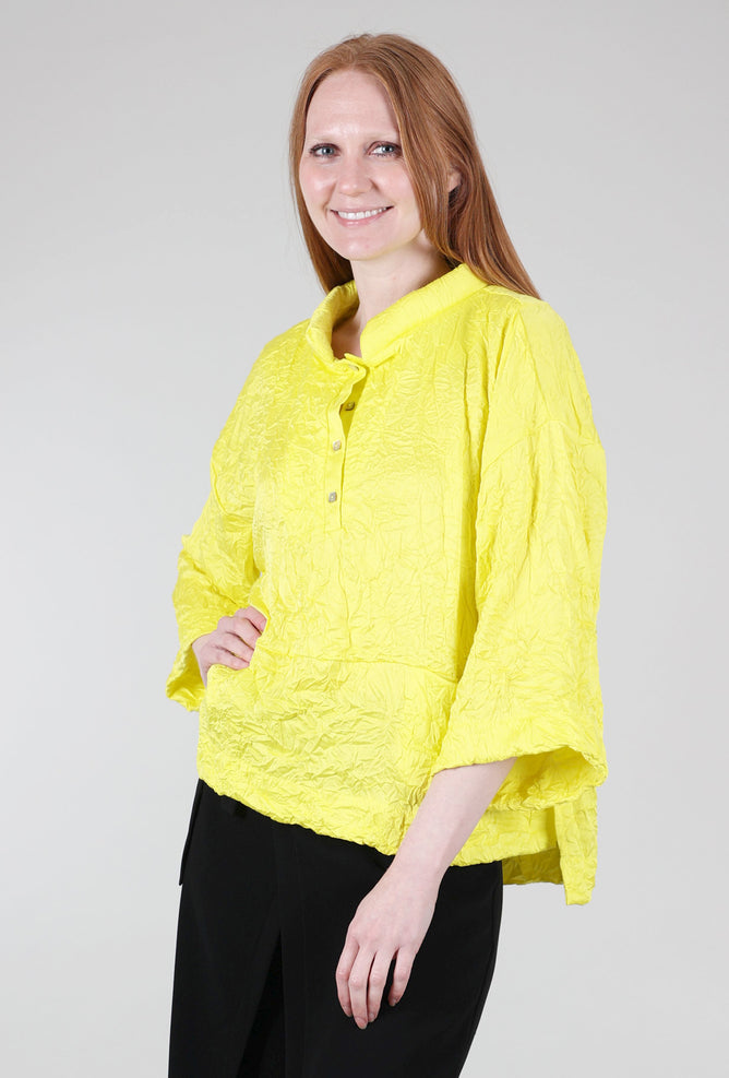 Ozai Puffy Collar Crinkle Top, Lemon 