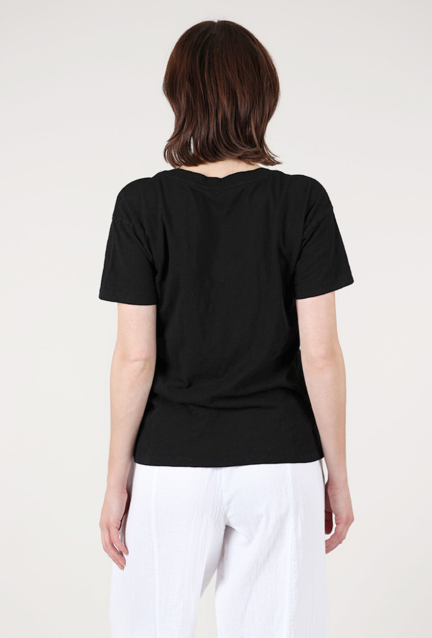 Mododoc S/S Boxy V-Neck Tee, Black 