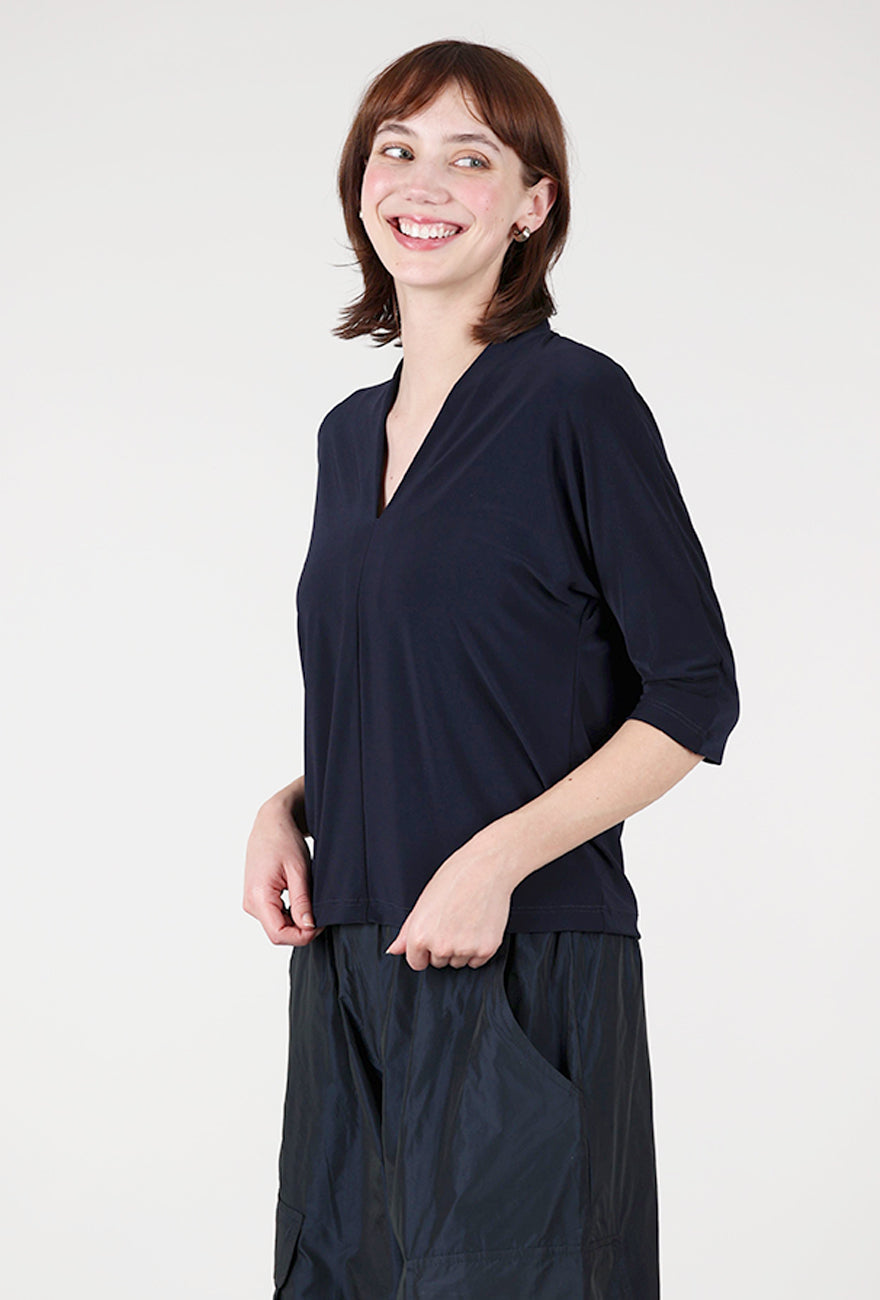 Alembika Matte Jersey Slim V Neck, Navy 