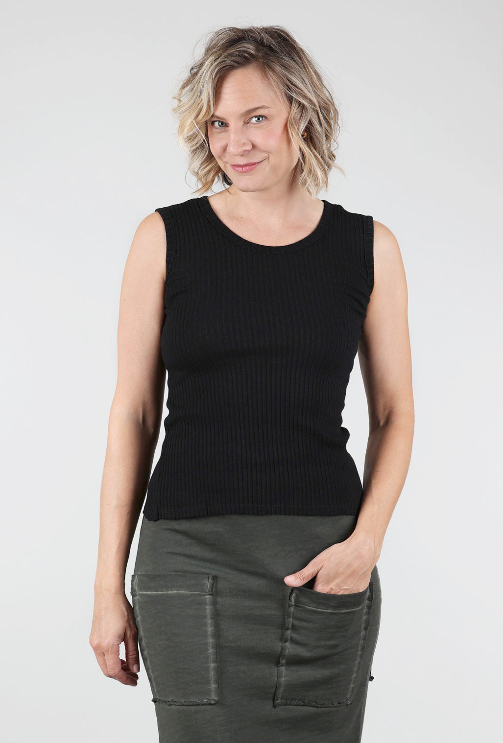 Prairie Cotton Fitted Ribbed Tank, Black 