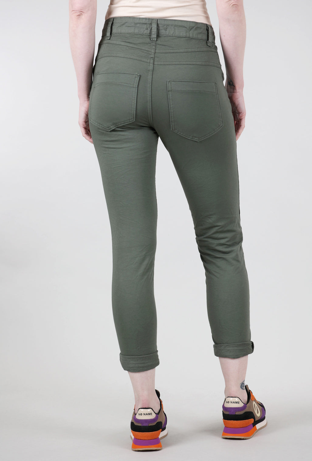 Femme Fatale Four-Button F/W Signature Pant, Olive 